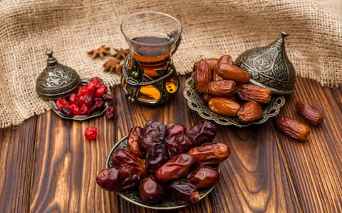 خرید خرما پیارم ریز + قیمت عالی با کیفیت تضمینی