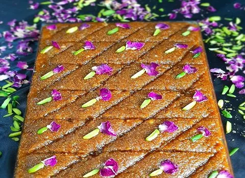 قیمت خرید حلوا خرما اهوازی + عکس